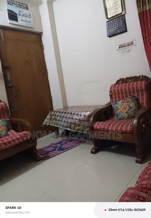 3-bedroom Apartment in Bosoti Development, Wari for Sale