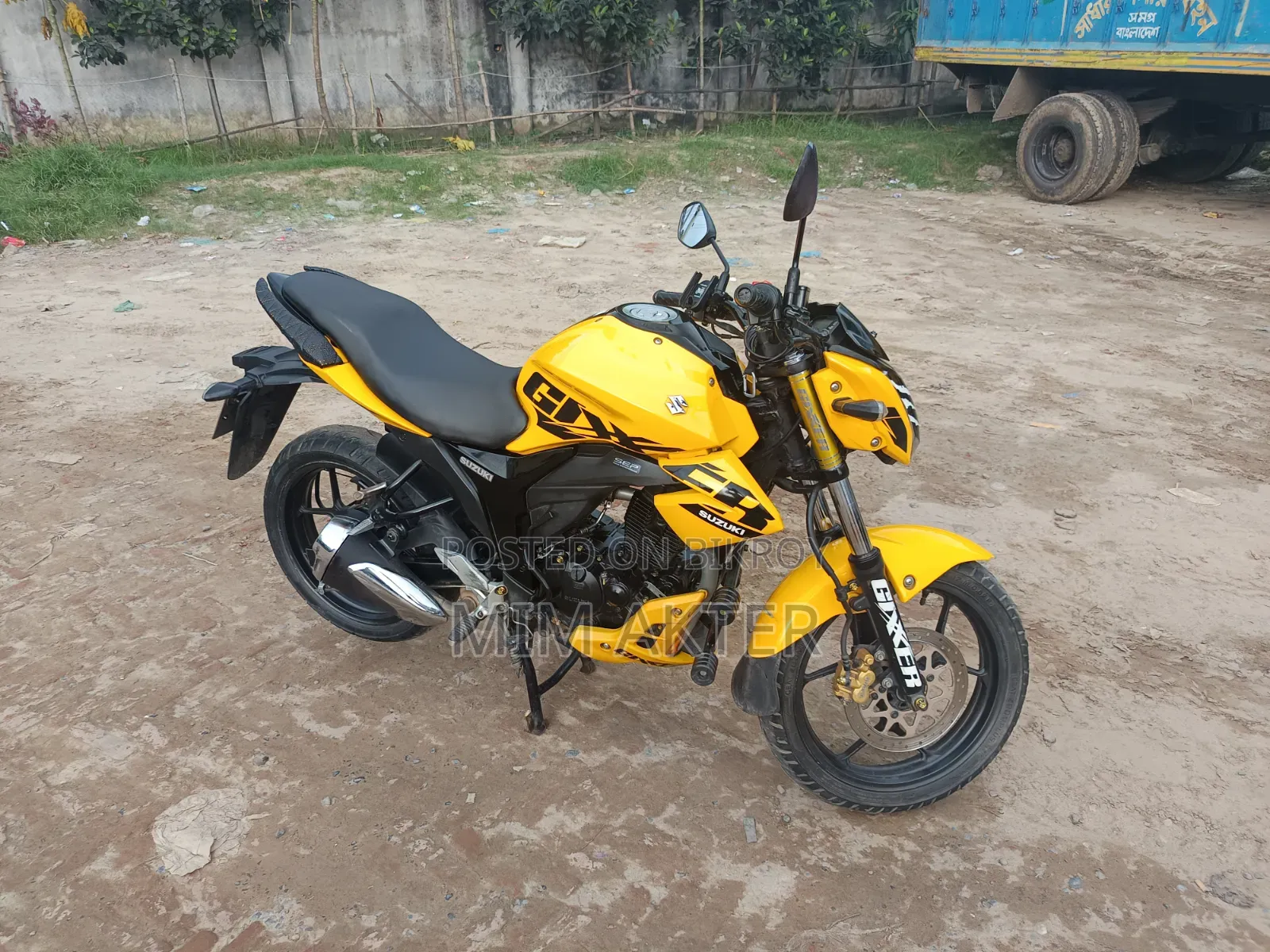 Suzuki Gixxer Monotone 2025 Yellow