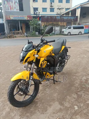 Suzuki Gixxer Monotone 2025 Yellow