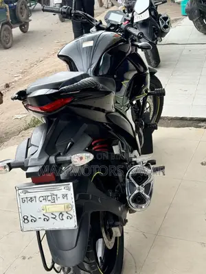 Suzuki 2024 Black