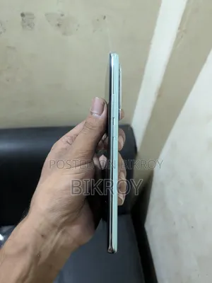 নতুন অপো রেনো১১ ৫জি ১২৮ জিবি নীল