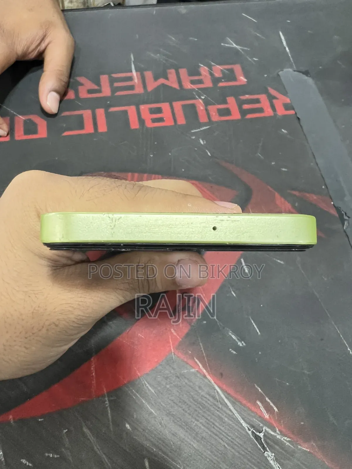 স্যামসাং গ্যালাক্সি এ২৫ ২৫৬ জিবি হলুদ