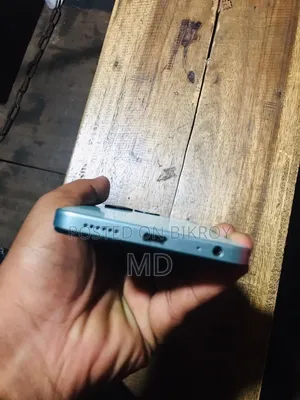 Infinix Smart 8 64 GB