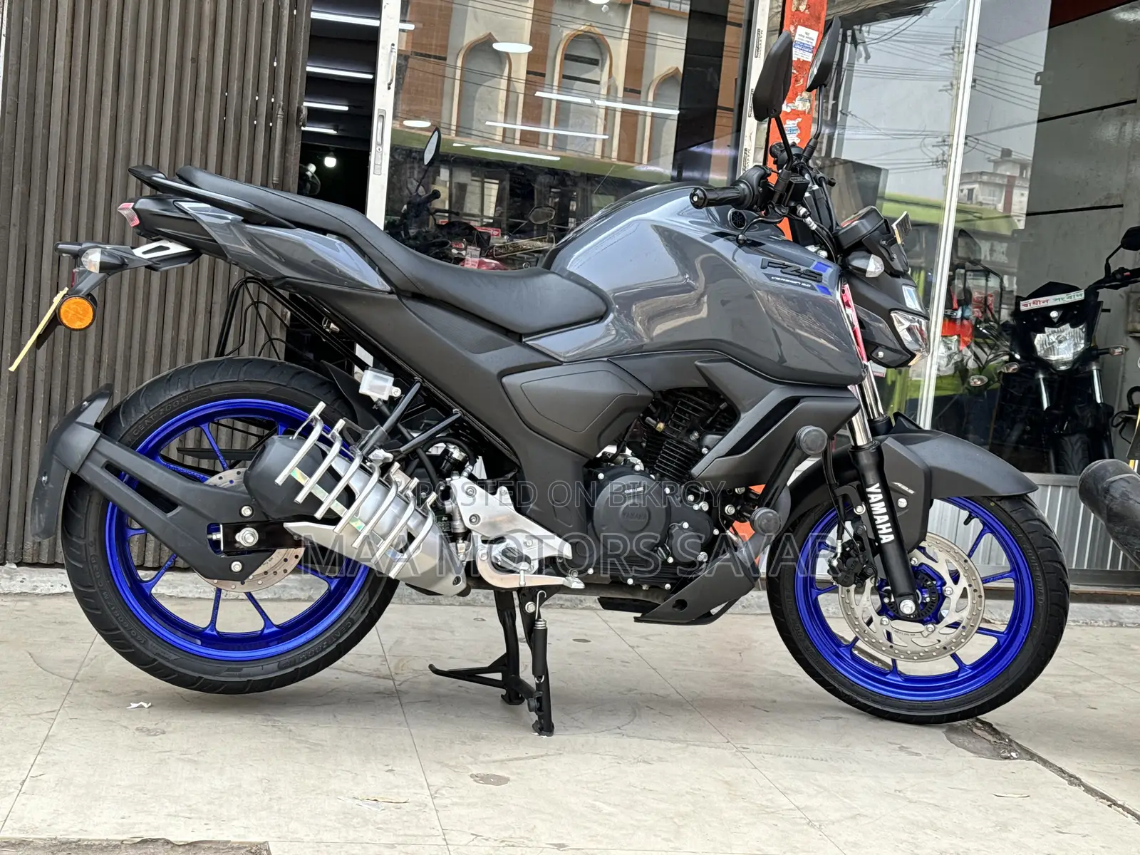 Yamaha FZS V3 2025 Gray