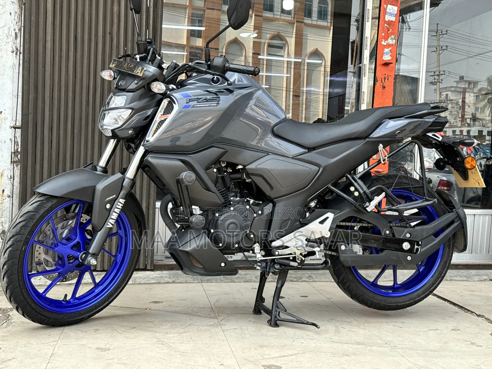 Yamaha FZS V3 2025 Gray