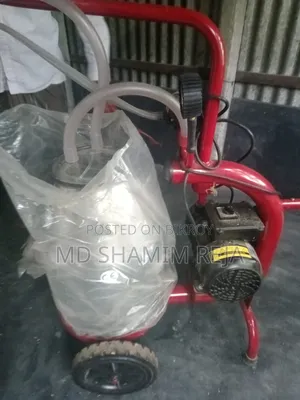গরুর দুধ দোহনের মেশিন