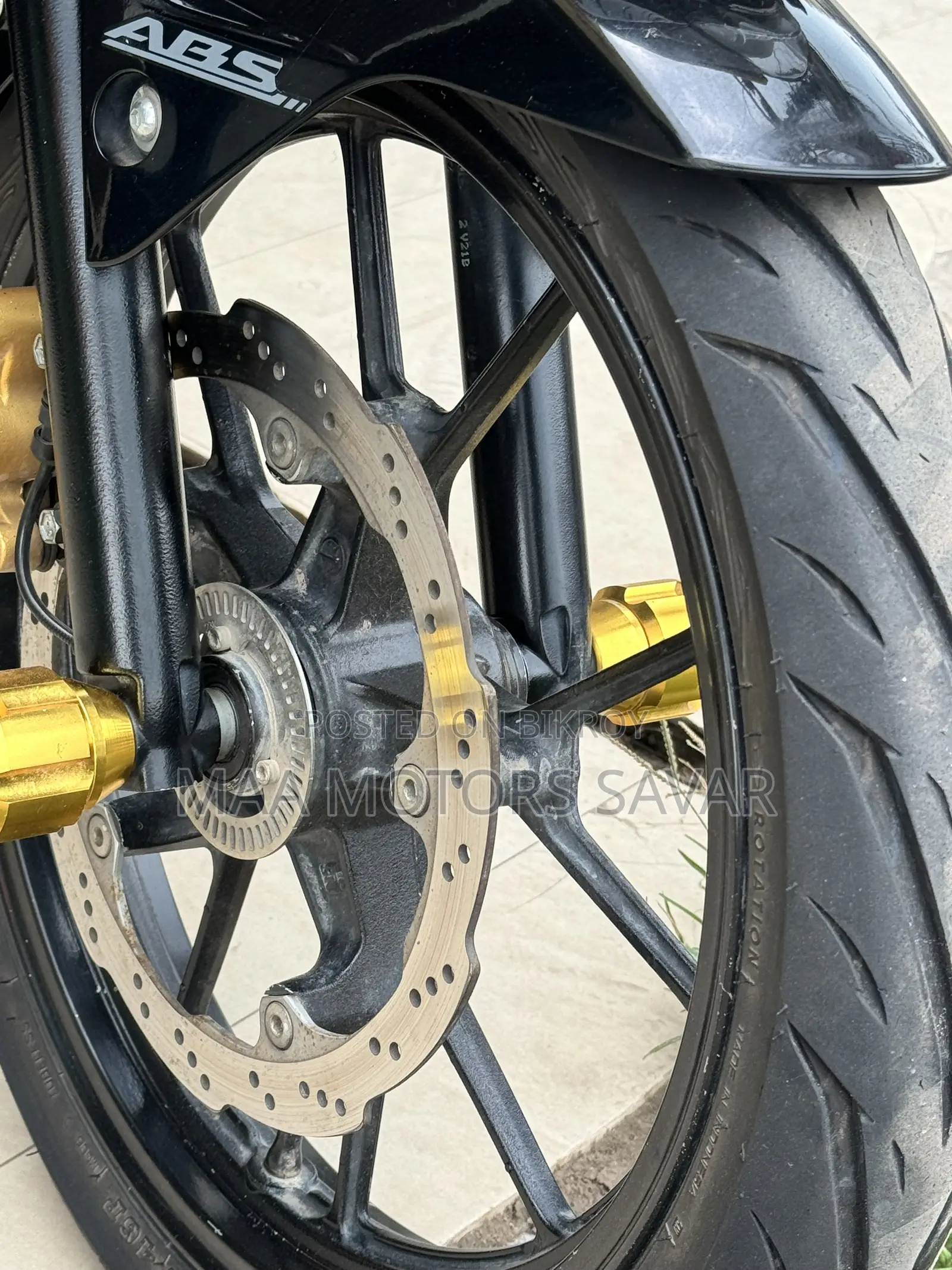 Suzuki GSX-R 2025 হলুদ