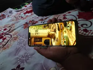 আইটেল এস২৫ ১২৮ জিবি সাদা