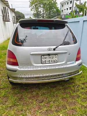 টয়োটা স্টারলেট ১৯৯৮ সিলভার