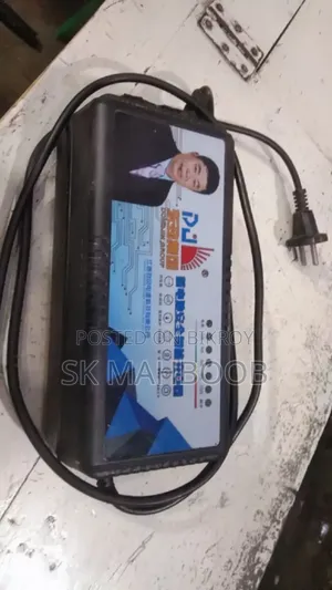 ভ্যানের চার্জার