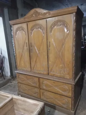 Royal Elegance: Premium Teak Wood 3-Door Wardrobe