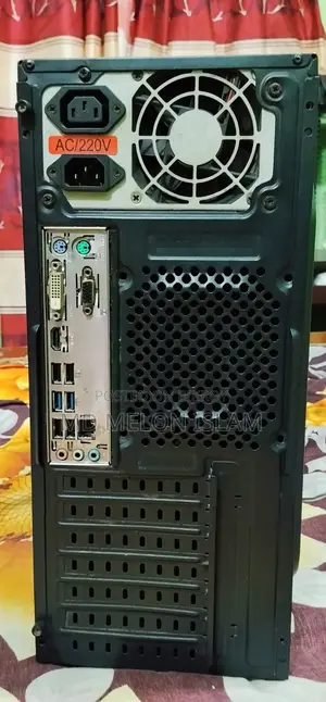 Desktop Computer Gigabyte 12GB Intel Core i3 SSD 128GB