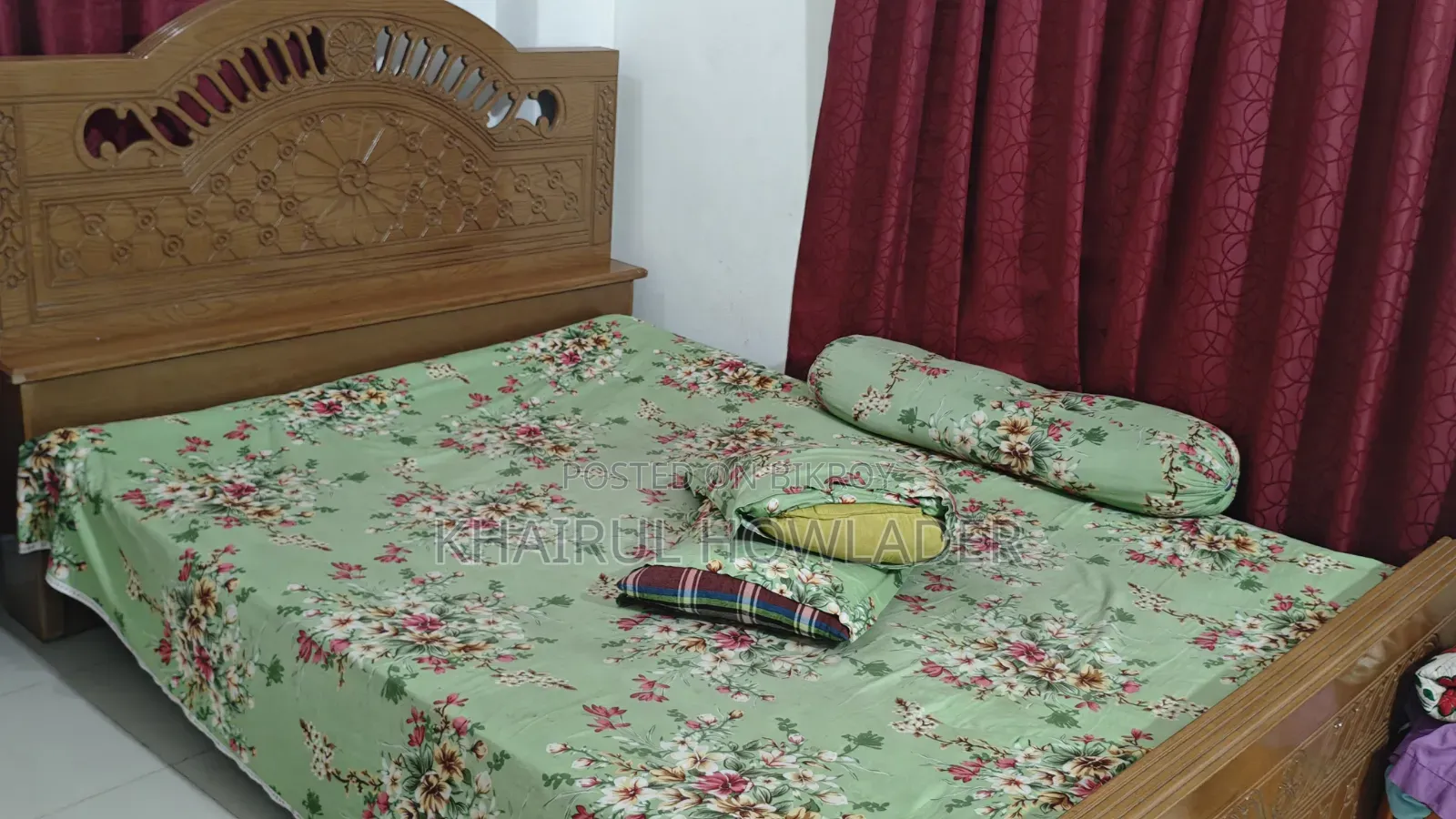২ জনের বিছানা এবং ড্রেসিং টেবিল