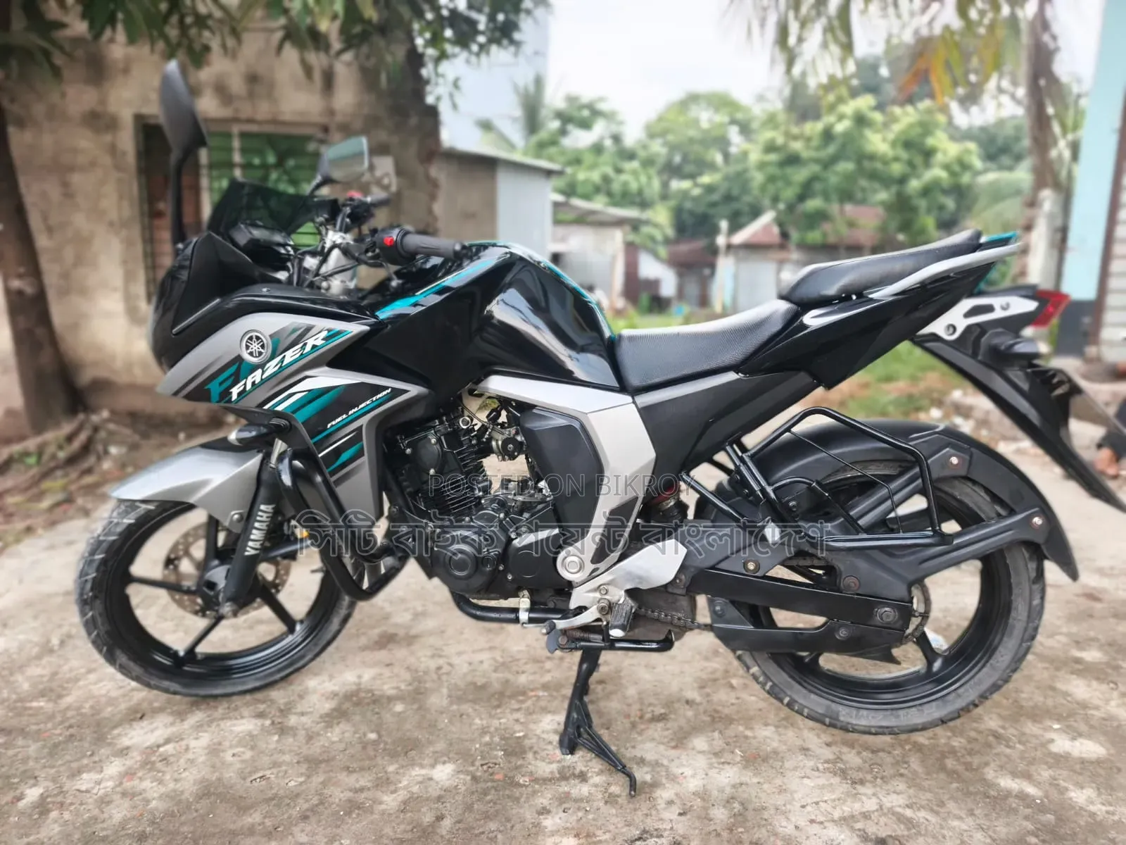 Yamaha 2019 Black