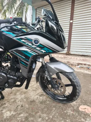 Yamaha 2019 Black