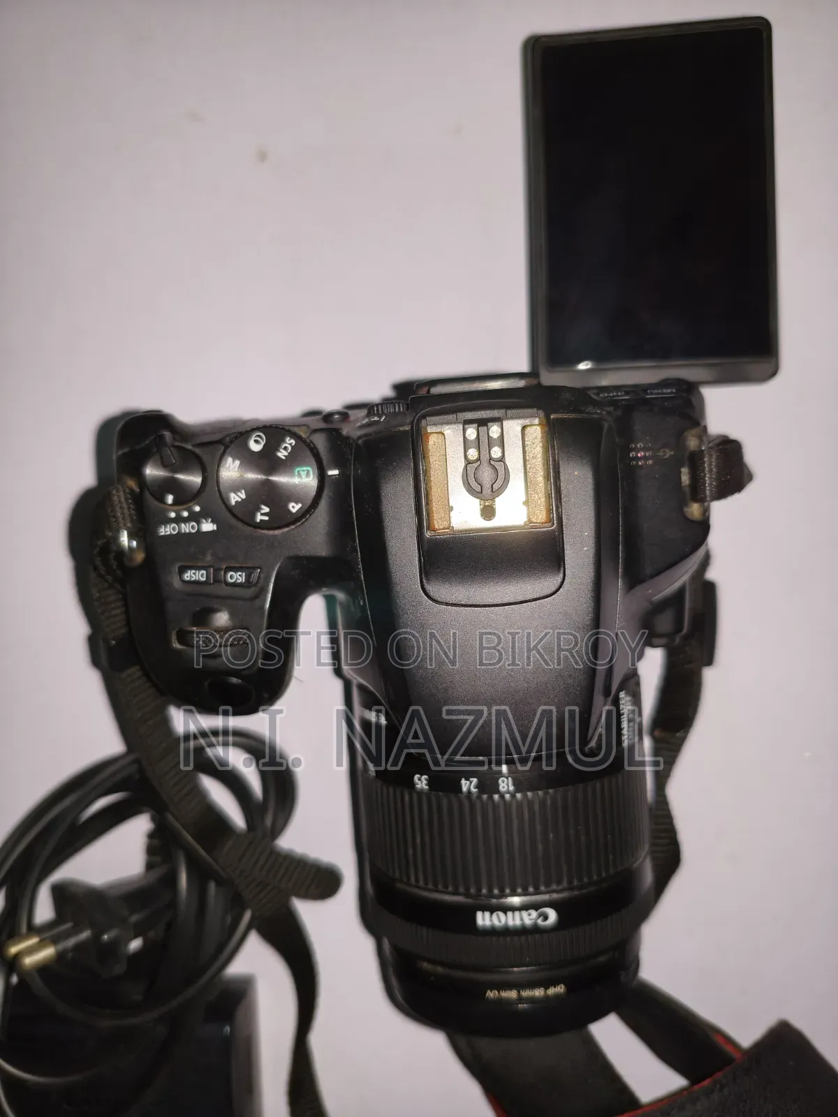 Canon 250d Dslr Camera With Original Battery, Charger And Sd Card