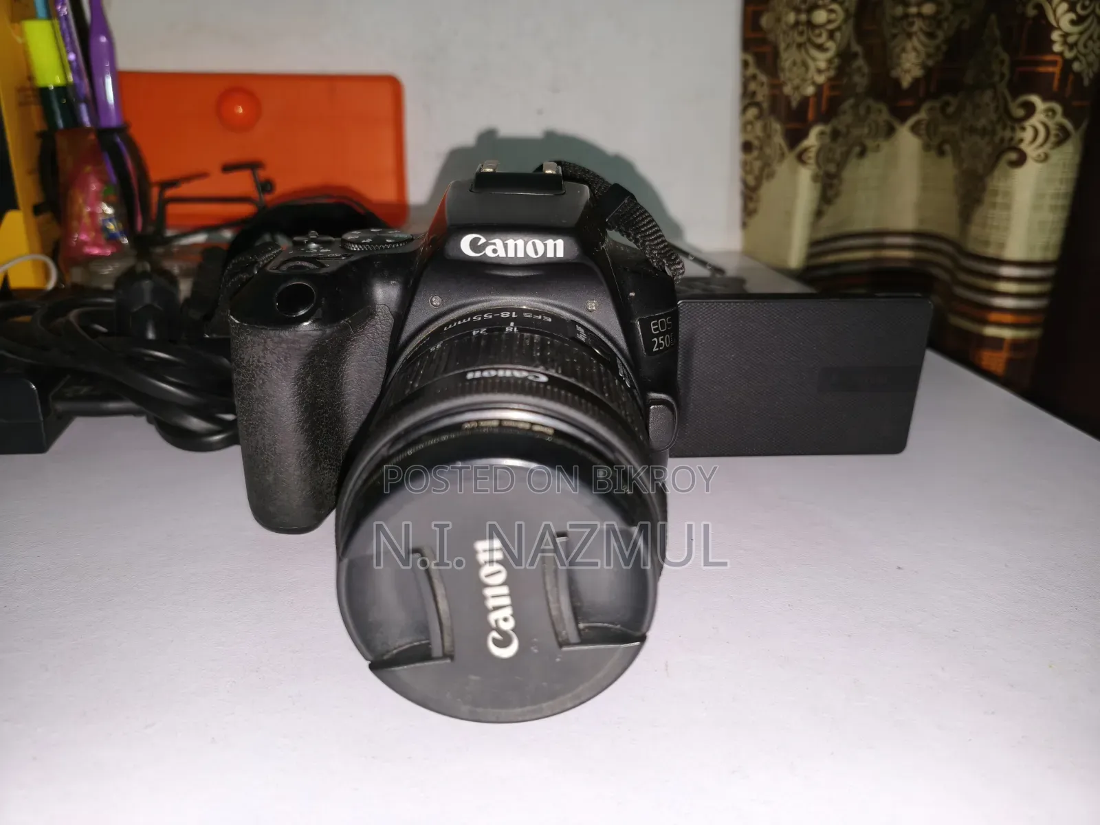 Canon 250d Dslr Camera With Original Battery, Charger And Sd Card