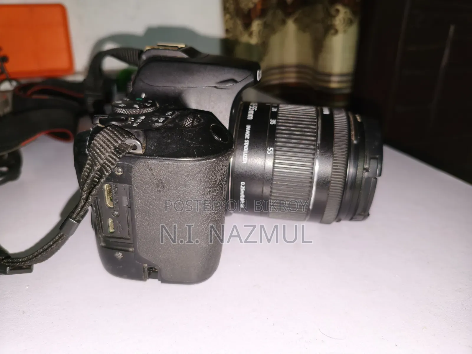 Canon 250d Dslr Camera With Original Battery, Charger And Sd Card