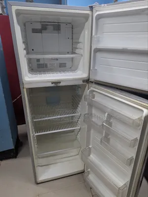Sharp No Frost Fridge 223 Ltr.