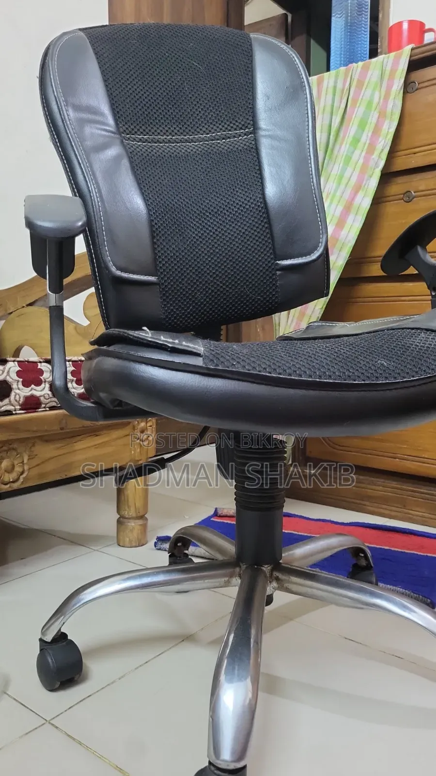প্রিমিয়াম অফিস চেয়ার