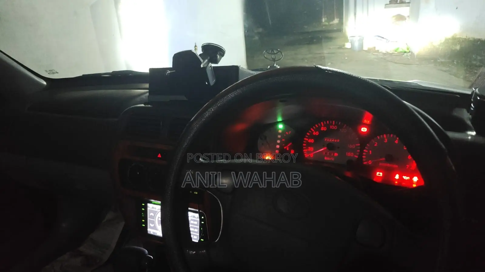 টয়োটা স্টারলেট ১৯৯৮ সিলভার