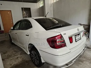 Toyota Premio 2004 Pearl
