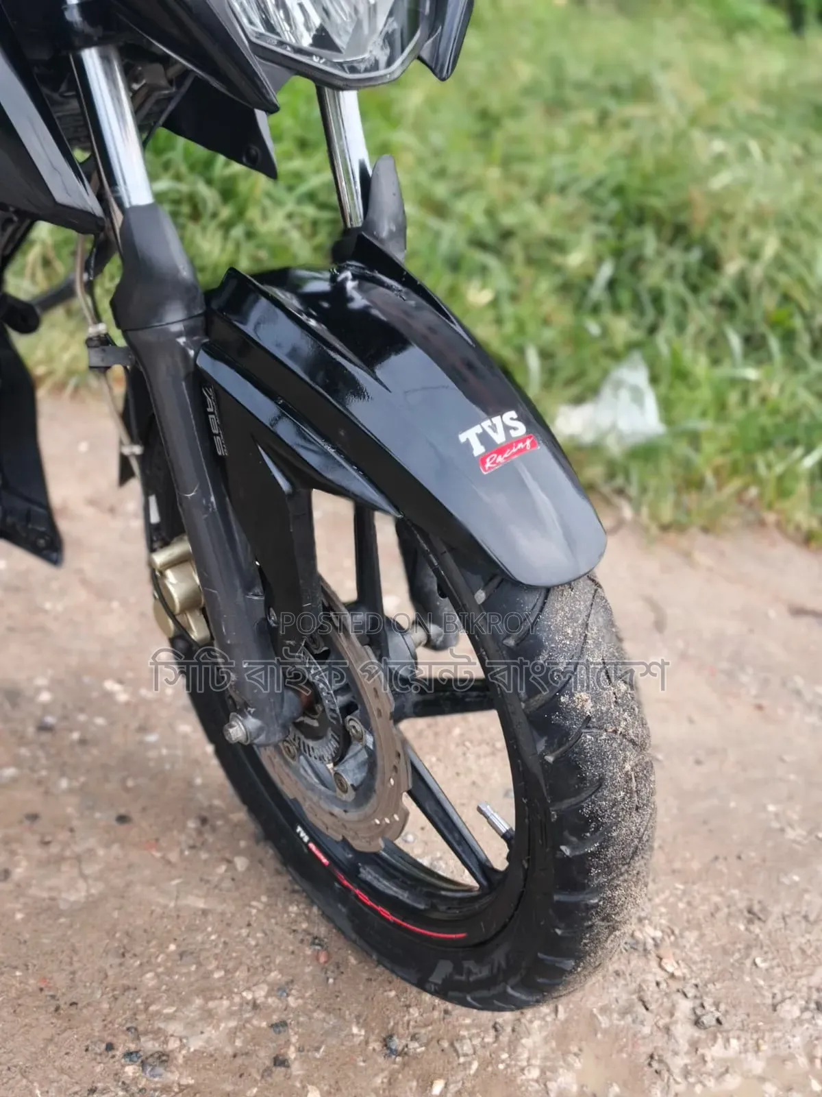 New TVS Apache RTR 160 2v Refresh X-Connect 2021 Black