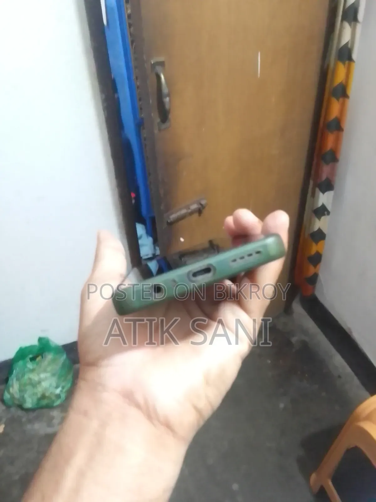 Mobile Phone 8 GB Blue
