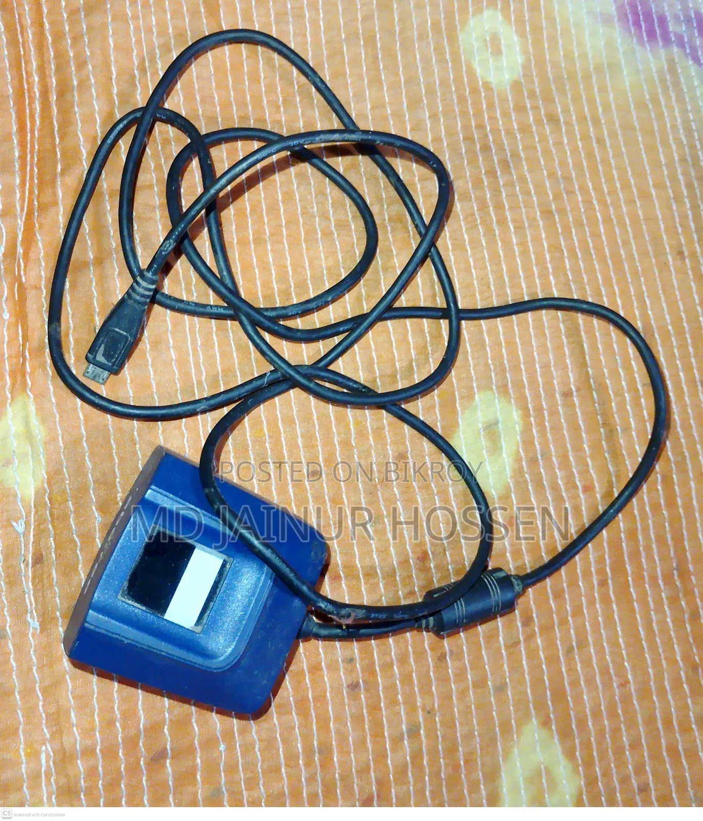 বায়োমেট্রিক স্ক্যানার