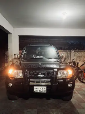 Mitsubishi Pajero 2003 Black
