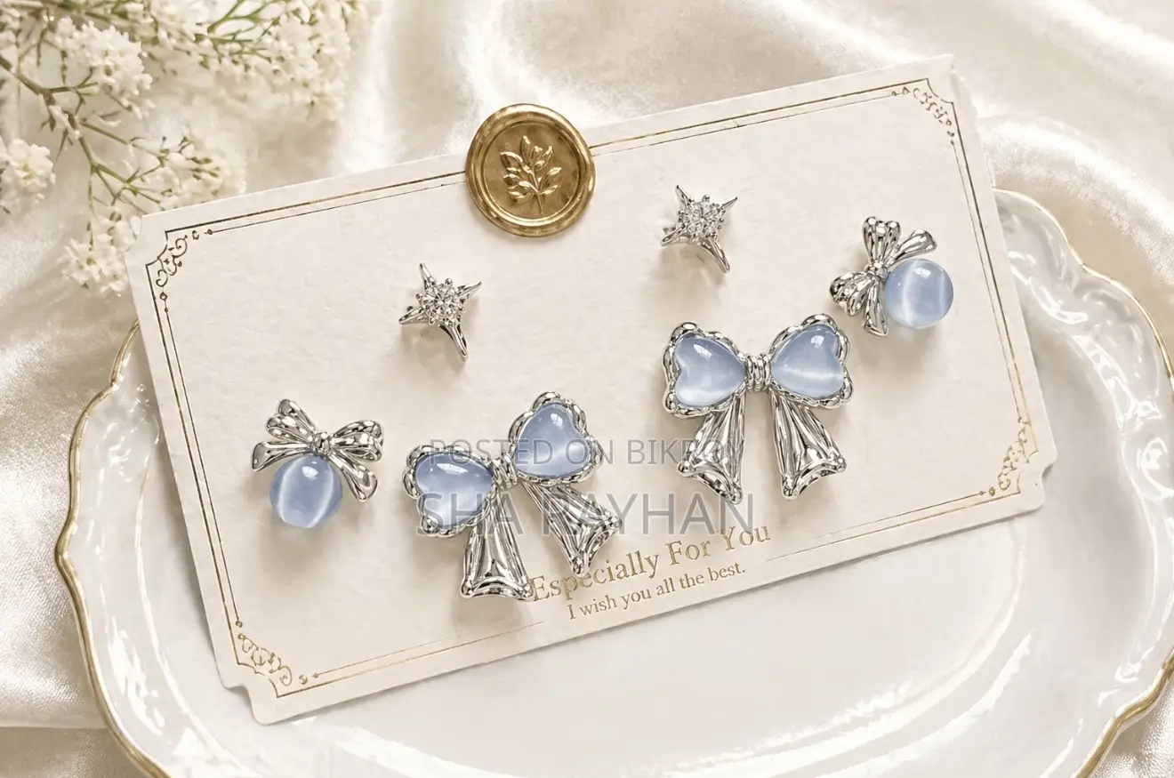 Kawai Earrings