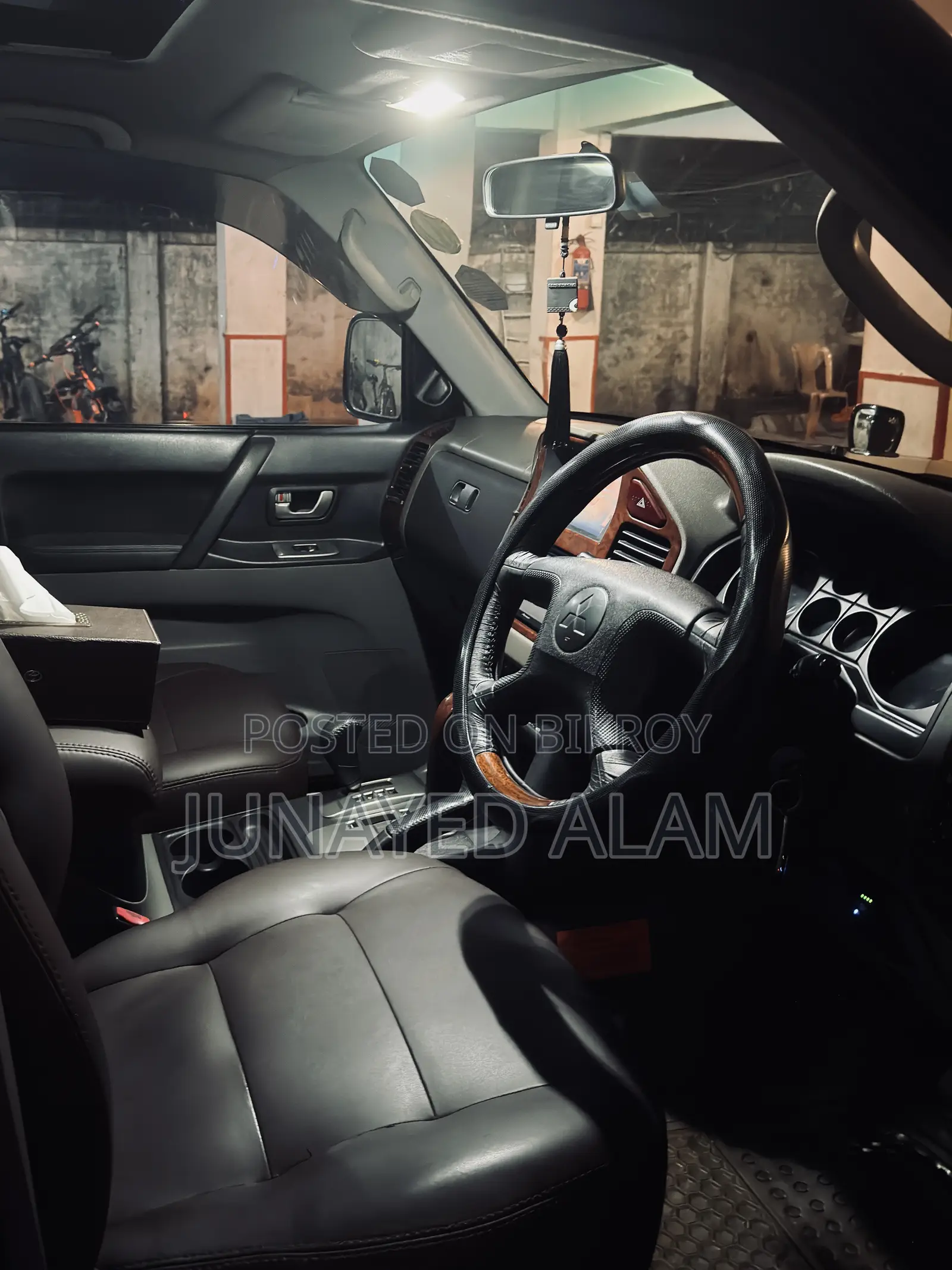 Mitsubishi Pajero 2003 Black