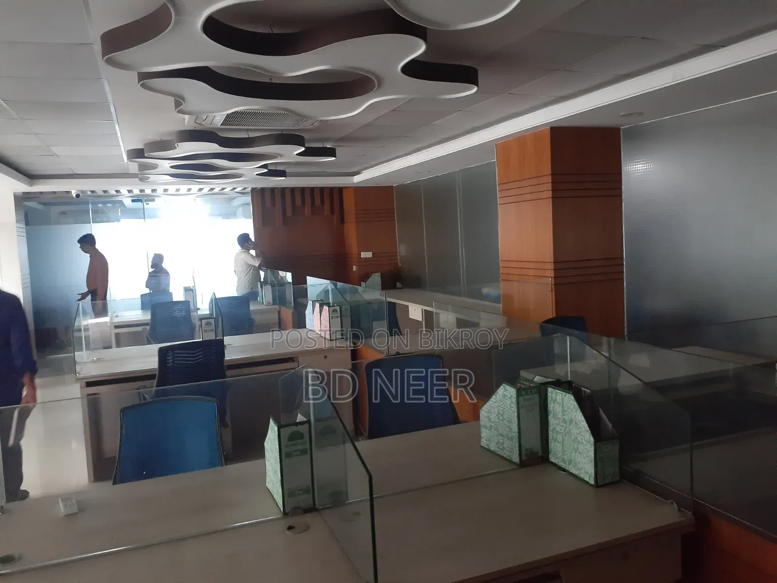 গুলশানে ৫৮৫০ বর্গফুটের ফার্নিশড বা সেমি-ফার্নিশড অফিস ভাড়া