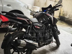 TVS Apache RTR 160 2v Refresh X-Connect 2014 Green