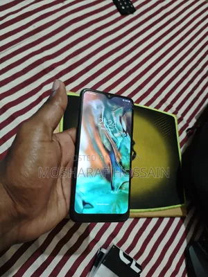 Samsung Galaxy A20 32 GB Blue