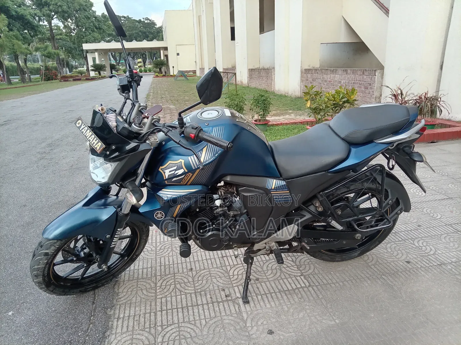 Yamaha FZ 2024 Blue