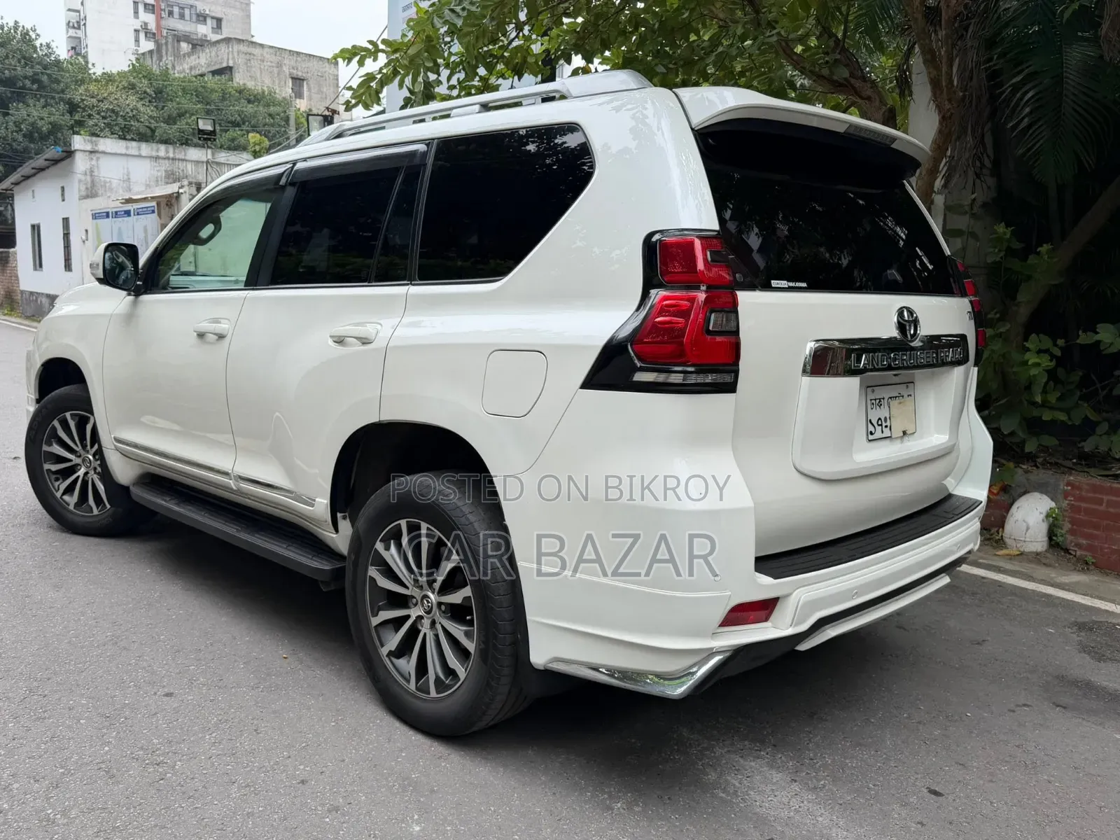 Toyota Land Cruiser Prado 2020 White