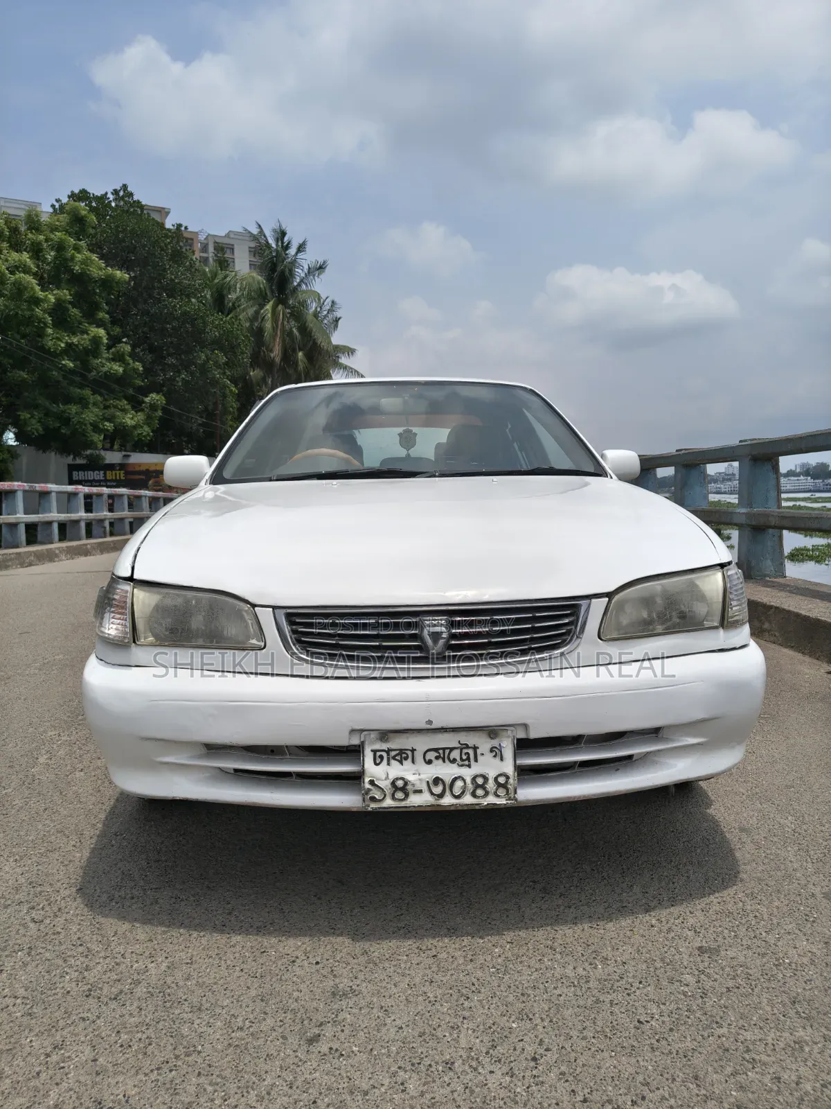 Toyota Corolla Automatic 1997 White
