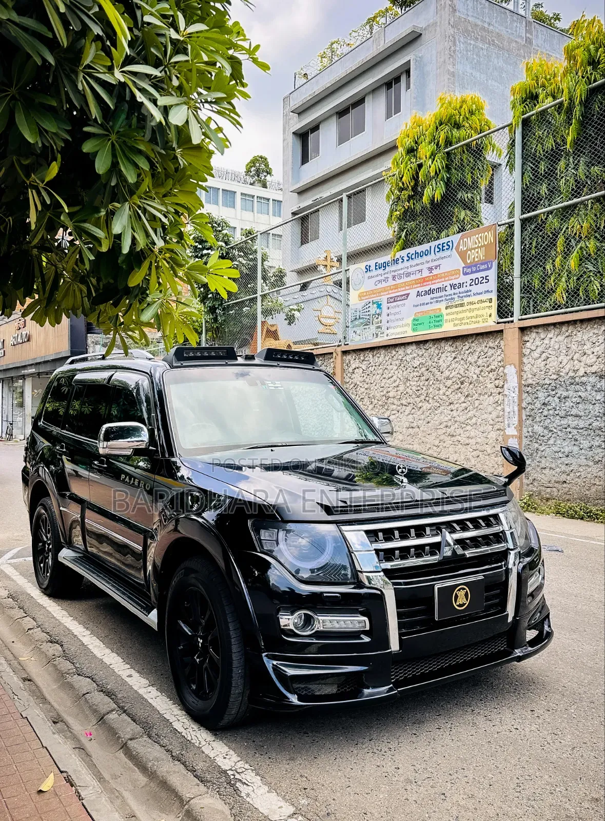 Mitsubishi Pajero 2010 Black
