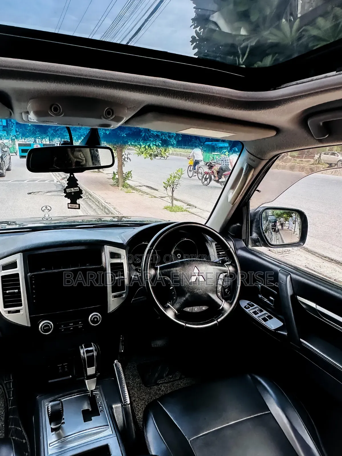 Mitsubishi Pajero 2010 Black