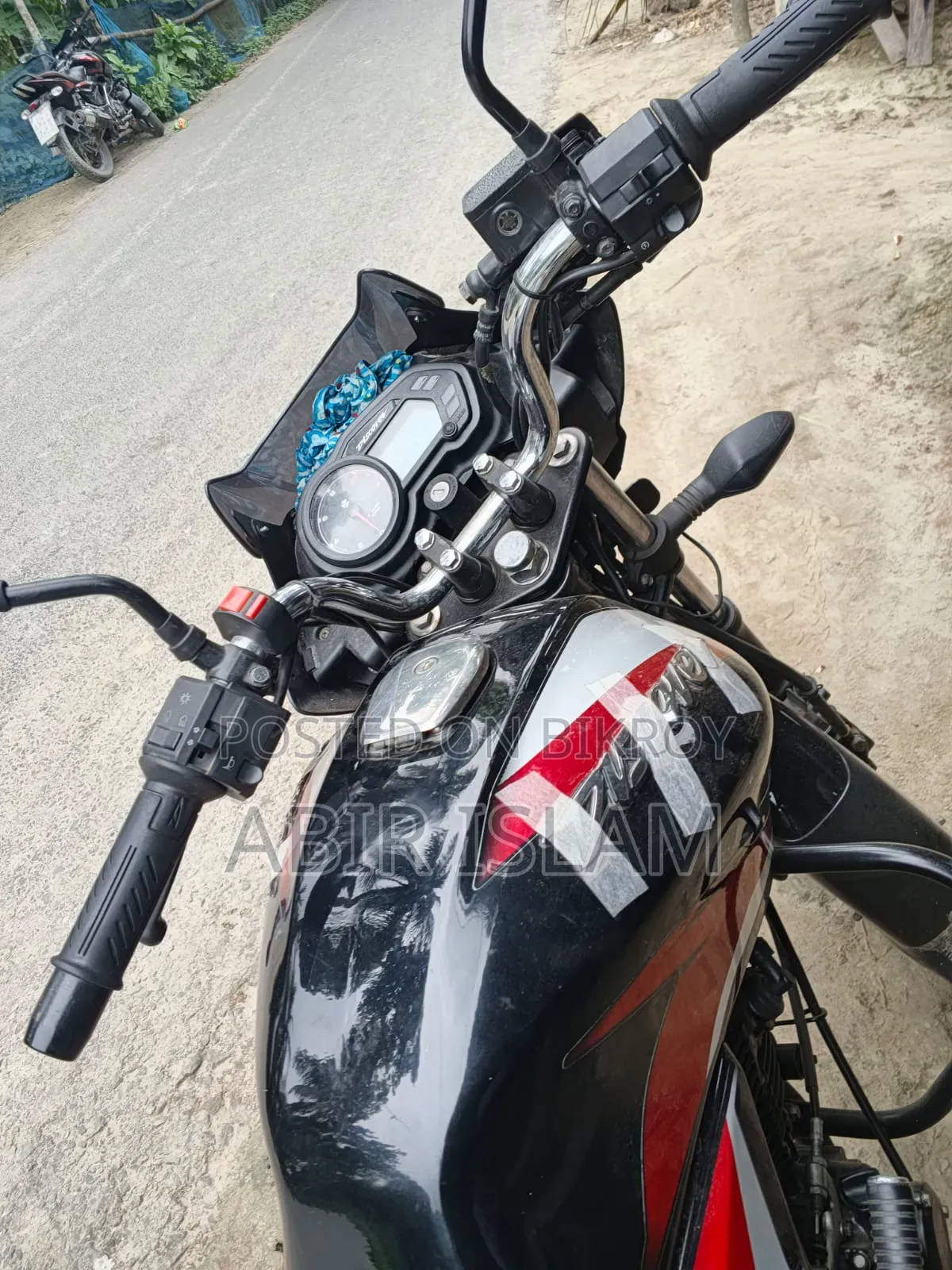 Bajaj Discover 125 2022 Black