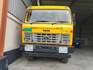 ডিস্ট্রিক্ট ট্রাক (টাটা)