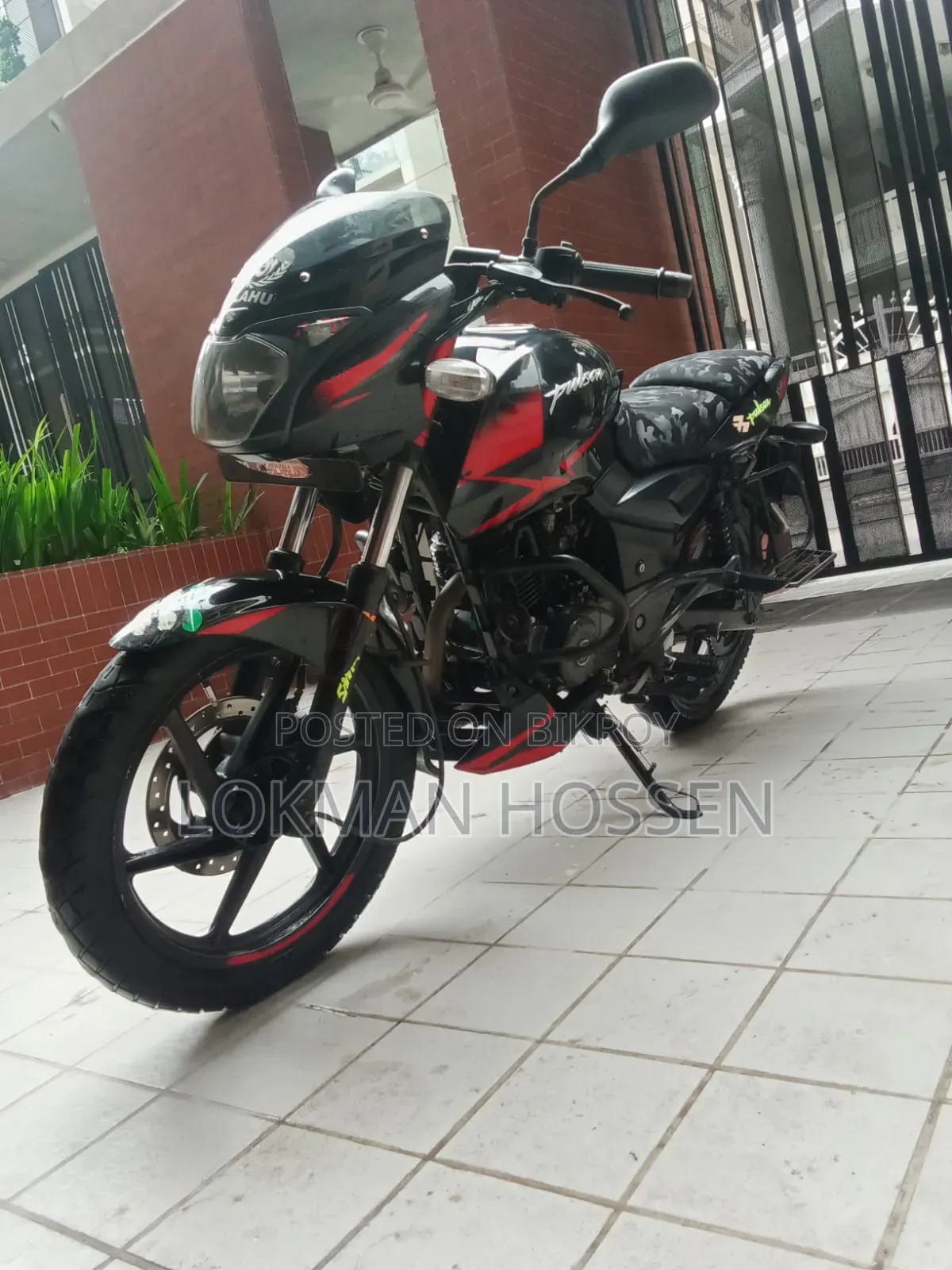 Bajaj Pulsar 150 2019 Black