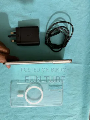 স্যামসাং গ্যালাক্সি এস২১+ ৫জি ১২৮ জিবি গোল্ড
