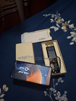 মটোরোলা এজ ৫০ ফিউশন ১২৮ জিবি