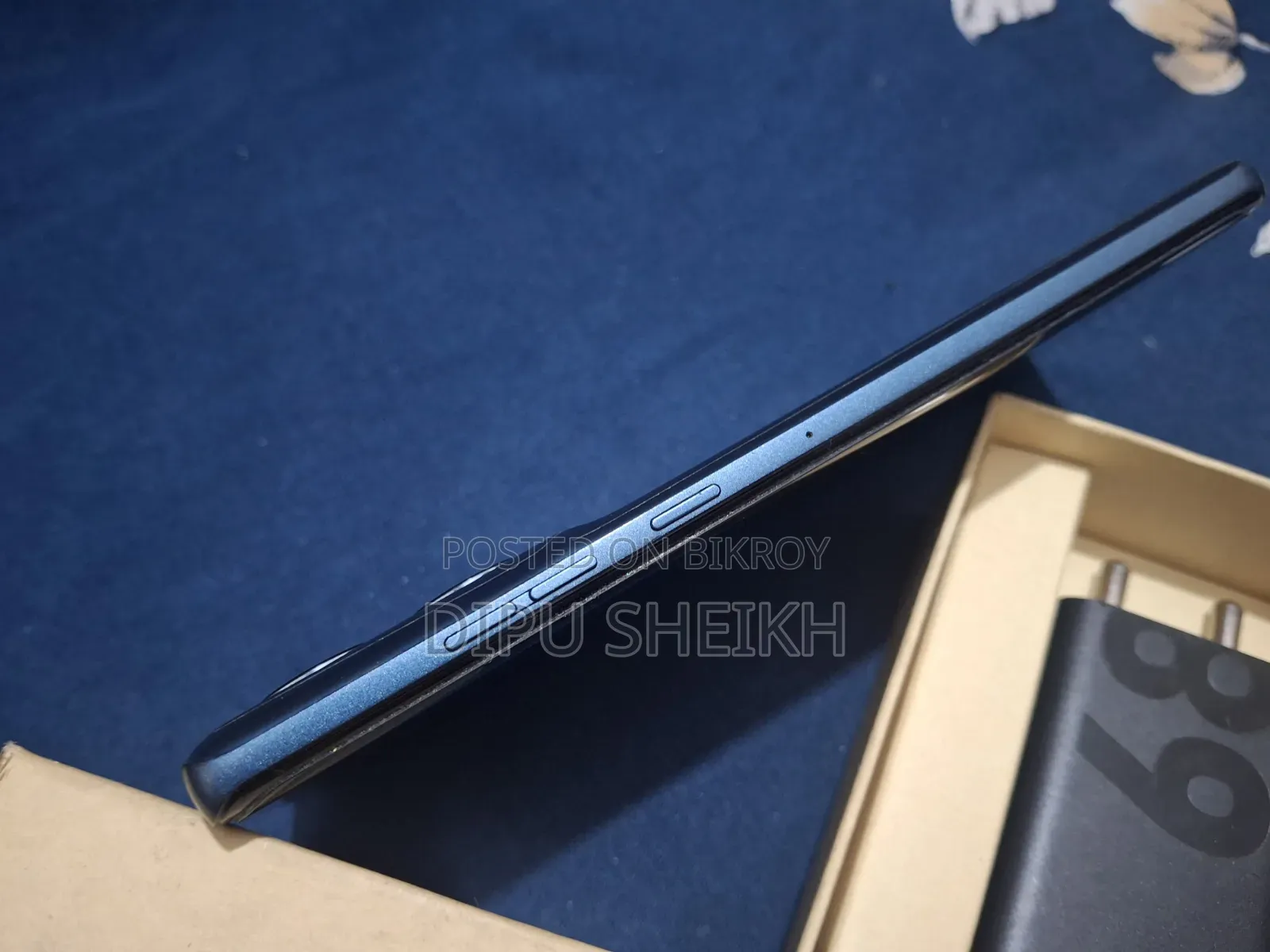 মটোরোলা এজ ৫০ ফিউশন ১২৮ জিবি