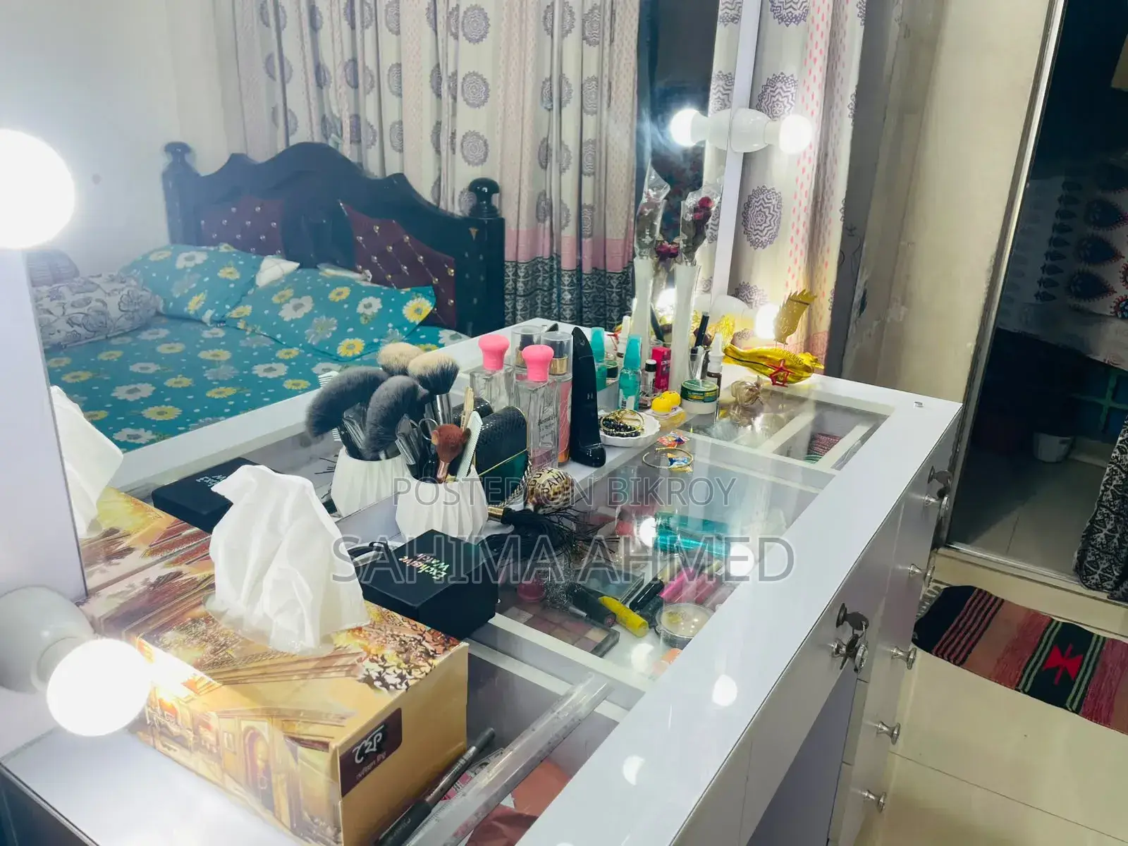 ৬ মাস ব্যবহৃত