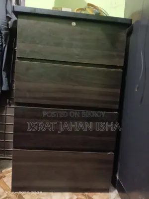 ওয়ারড্রব,