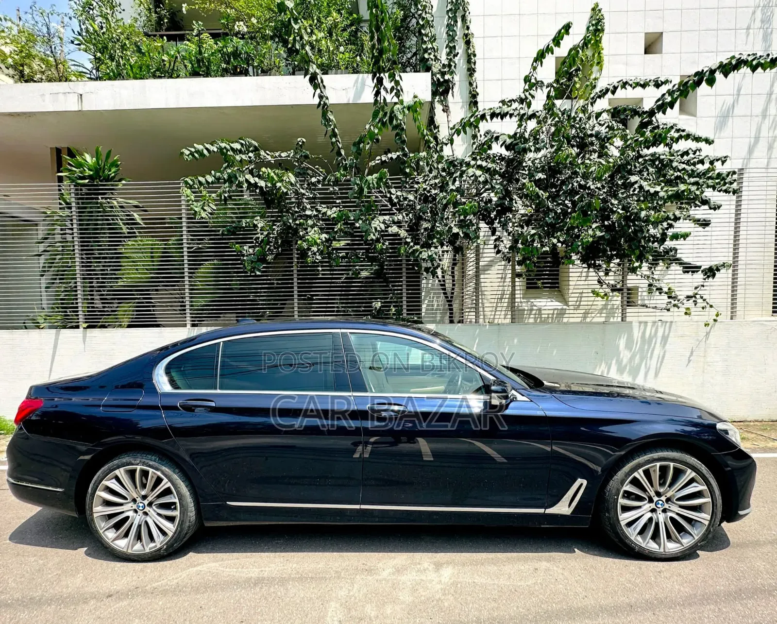 BMW 7 Series 730Li 2016 Blue