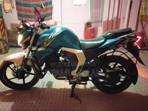 ইয়ামাহা এফজেড ২০১৮ ব্লু